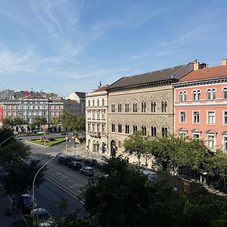 Exclusive Central 3Bedrm Stylish Residence By Prestige Homes Budapeste Exterior foto