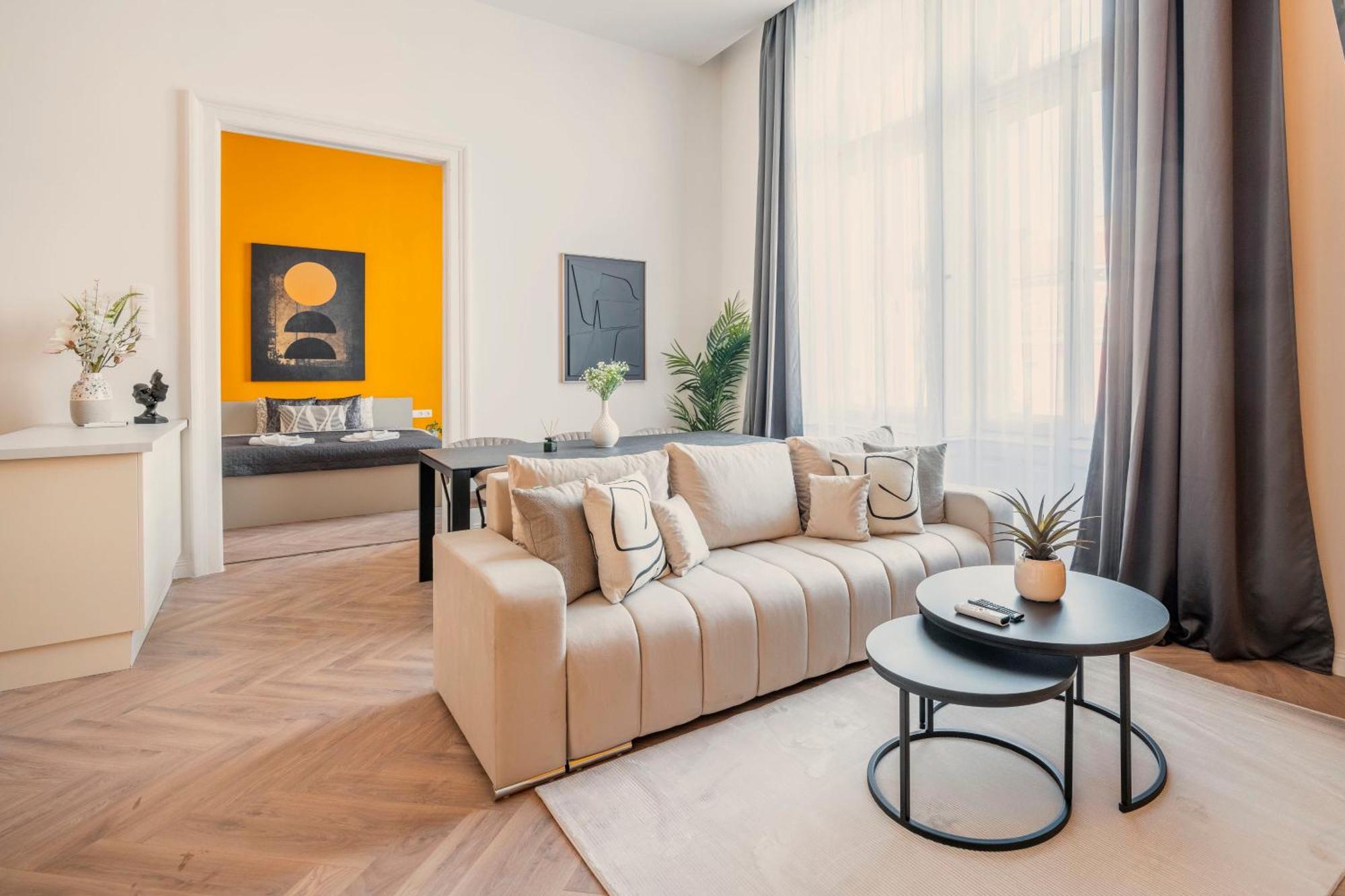 Exclusive Central 3Bedrm Stylish Residence By Prestige Homes Budapeste Exterior foto
